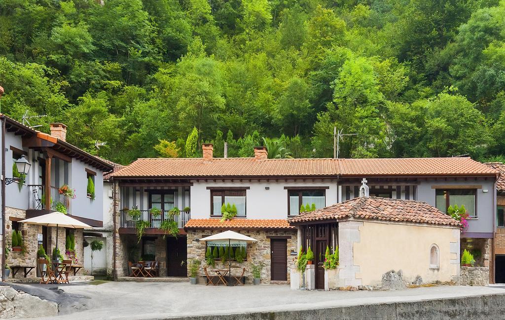 Affittacamere Casas La Xiuca Corras de la Puente Esterno foto